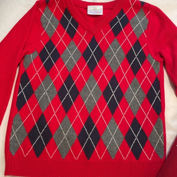 Bundle of 2 Preppy Holiday Sweaters 1 4T Tommy Hilfiger, 1 5T Hanna Andersson - Picture 5 of 7